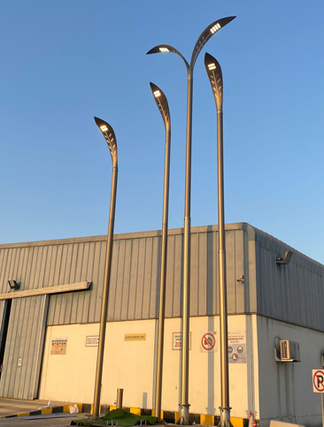 Customized aluminium street light poles